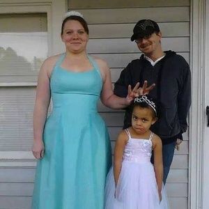 Meet your Posher, Cindy